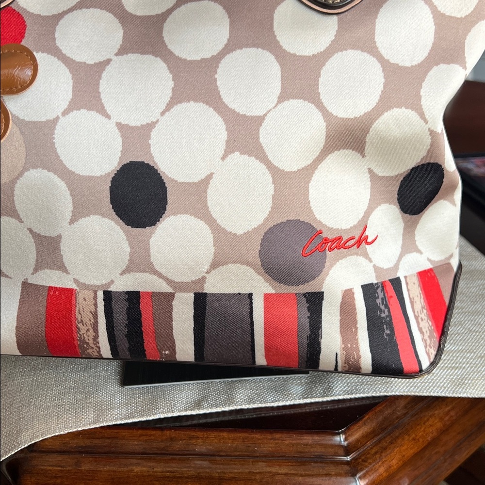Coach Cream and Red Polka Dot Canvas Tote with Tan Leather Trim GUC 2 Tags - Picture 4 of 17